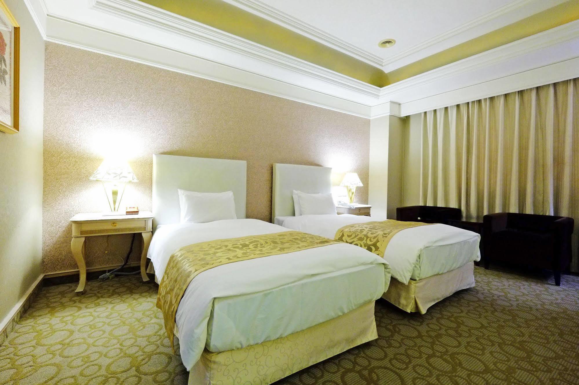 Ohotel Taichung Exterior foto